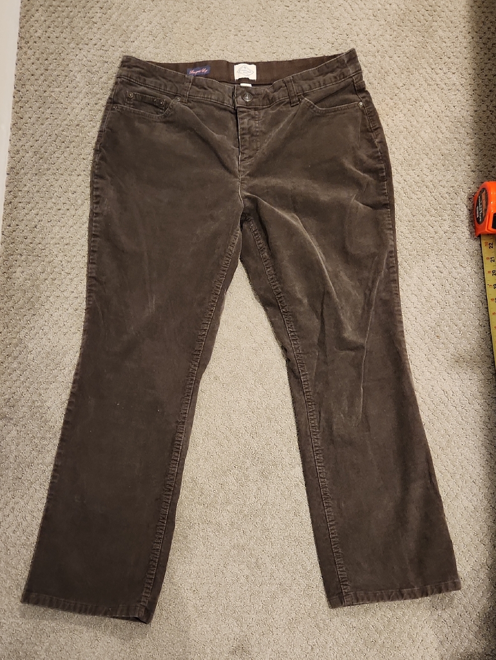 St. John’s Bay Brown Corduroy Straight Leg Jeans 14 98% Cotton
